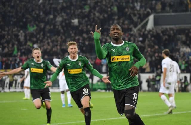 使得球在空 使得球在空