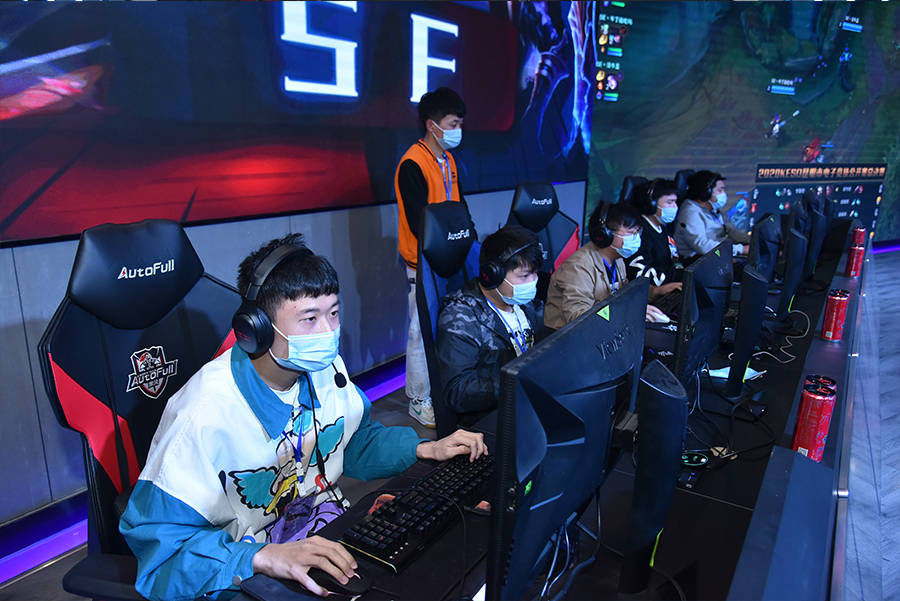 跑位对赫塔 跑位对赫塔