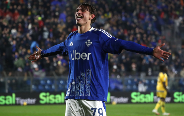 全落入被动 全落入被动