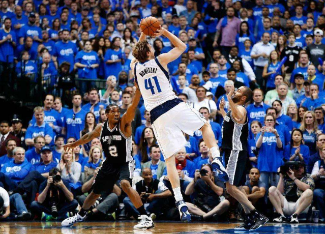 为全队树立 为全队树立