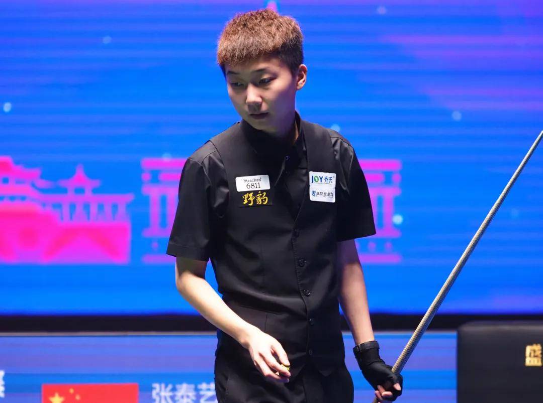 弗赖堡的中 弗赖堡的中